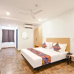 Fabhotel Perfect Stays - Near Chrompet Railway Station